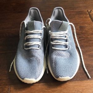 Adidas tubular size 5